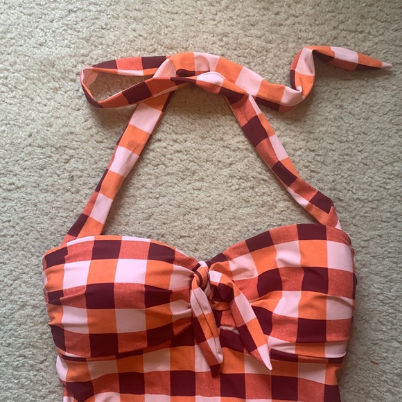Cute Gingham ONE PIECE Bathing Suit - Picture 2 of 3